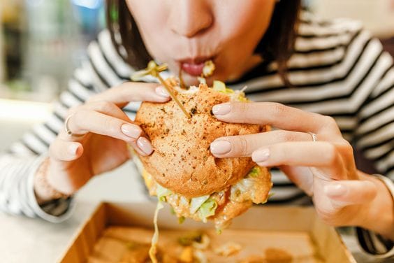 5 Lý Do Khiến Da Lão Hóa Có Thể Bạn Đang Mắc Phải đồ ăn làm lão hóa da